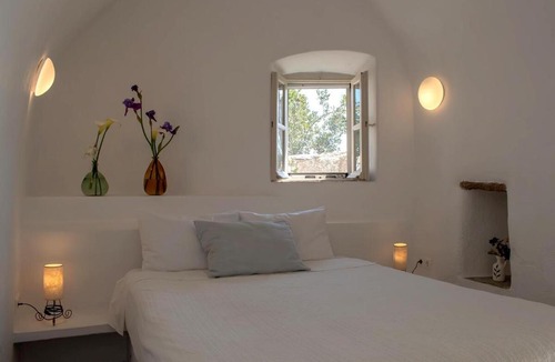 Aroniadika House | Borantza stone house
