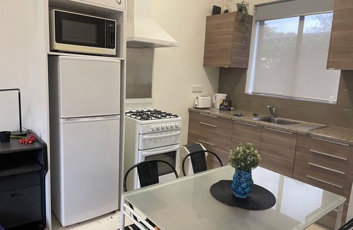 Wayville Apartment | Botanic Apartmemt Wayville- 2km to city centre