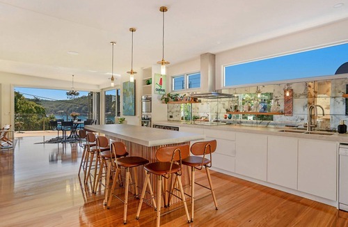 Hardys Bay House | Bouddi Galing by HolidayCo.