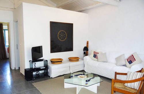 Chlomos Villa | Boukari Bay - Eight Bedroom Villa, Sleeps 16
