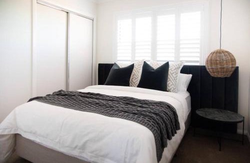 Yarrawonga House | Brand new 4 bedroom home with Golf Views