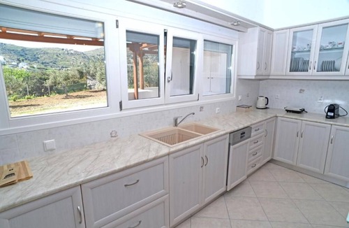 Naxos Apartment | Brand new apartment!