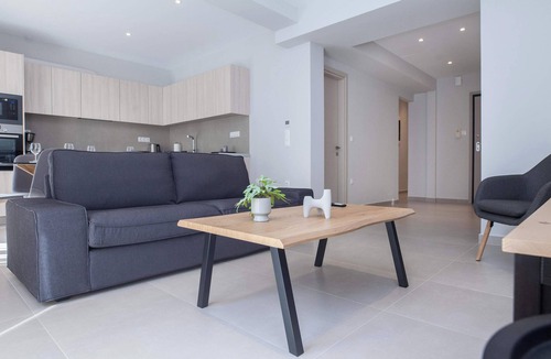 Kypseli Apartment | Brand New Spacious 3 Bd Home in Trendy Kipseli