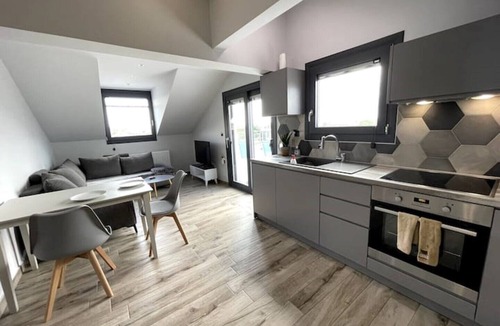 Katerini Apartment | Breathtaking View Design Apartment