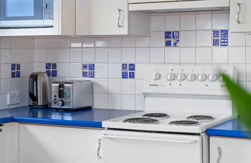 Kirribilli House | Bridge View 2 Bedroom Apartment @ Kirribilli | MHS