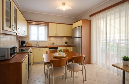Glyfada Apartment | Bright and Spacious 80sqm Apartment/Balcony