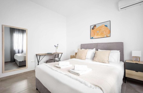Vyronas Apartment | Bright Cozy 2BR l Private Balcony & Work Corner