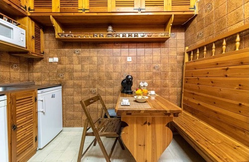 Vyronas Apartment | Bright Luxury 80m² Apt in Athens Center/High-Speed Fiber Internet/up to 6pers