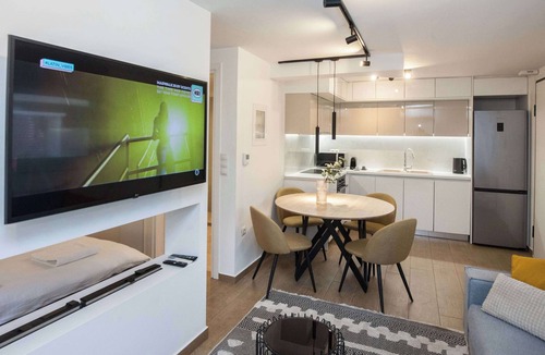 Agia Paraskevi Apartment | Bright Minimal 1 Bd Apt in Calm Agia Paraskevi