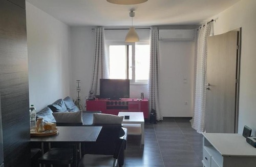 Zakynthos Town Apartment | Bright top floor apartment!
