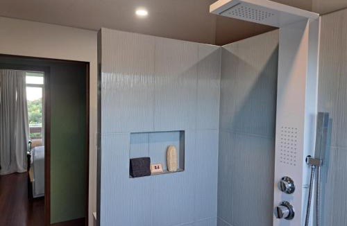 Margate Bed & Breakfast | Brisbane 1960s Pool House - hosted bed and breakfast