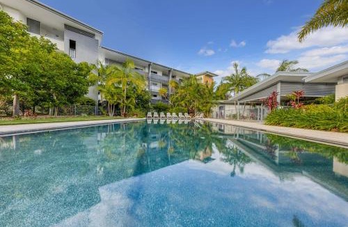Birtinya Apartment | Broadwater on the Peninsula