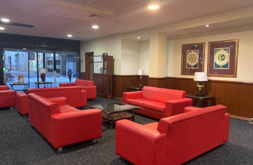 Ultimo Apartment | Broadway I Central, Spacious White Apartment Hotel 56m2