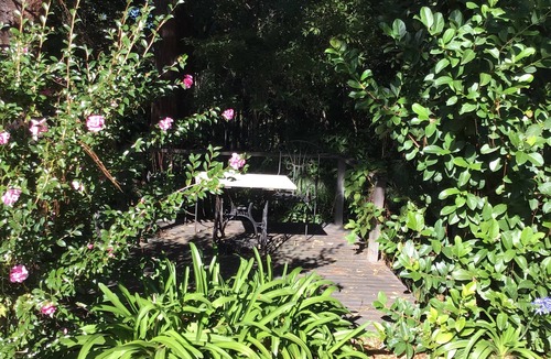 Broughton Vale Cottage | Broughton Studio - On 5 pristine acres just 5klm/5 minutes easy drive from Berry