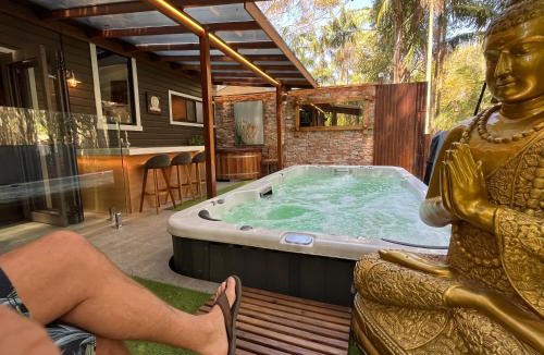 Suffolk Park House | Buddha's Bungalow