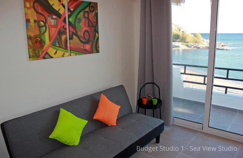 Haraki Apartment | Budget Studios Haraki