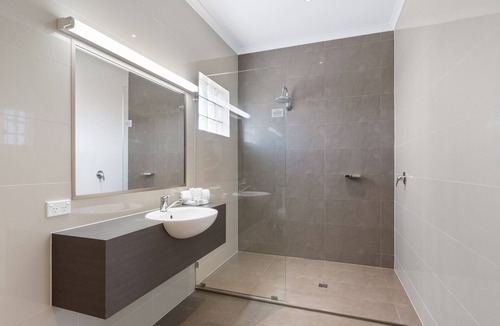Swan Hill Hotel | Burke And Wills Motor Inn Swan Hill