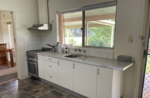 Hanson Other | Burra FarmhousenComfortable 3 bedroom home situated between Burra and Clare.