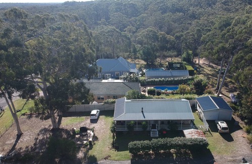 Erowal Bay Cottage | Bush and Bay Cottage - Jervis Bay