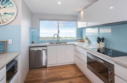 West Busselton House | Busselton Beach House "Luxury Beach Front & Spacious 2 Storey Home"