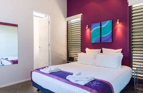 Sanctuary Point Bed & Breakfast | BY THE BEACH B&B SELF CONTAINED APARTMENTS - BEACH FRONT - ROMANTIC GETAWAYS