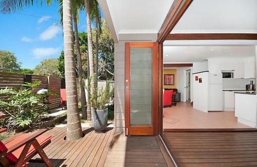 Suffolk Park Apartment | Byron Bay Accom - Alkira 1/32 Alcorn St