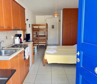 Logaras Apartment | Calm Paros
