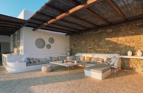 Elia Villa | Calma Beach House