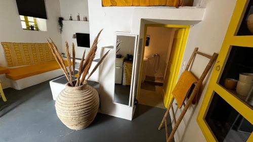 Serifos Apartment | Camaraki Yellow House, Chora Serifos