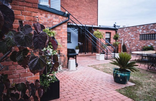 Castlemaine House | Campbell House 1882 - Group Holiday Destination, Campbell House 1882 - Group Holiday Destination