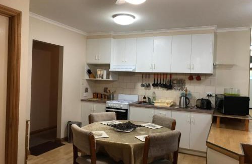 Watsonia North Apartment | Canaan Homestay