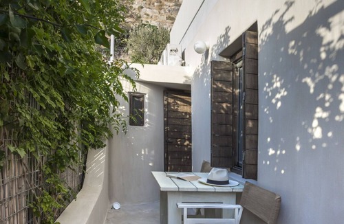 Emporio Villa | Canava Villas # 3, @ Emporio, Santorini