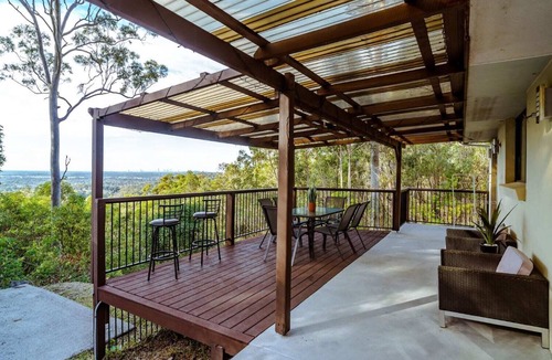 Willow Vale House | Canopy By Khove Summa