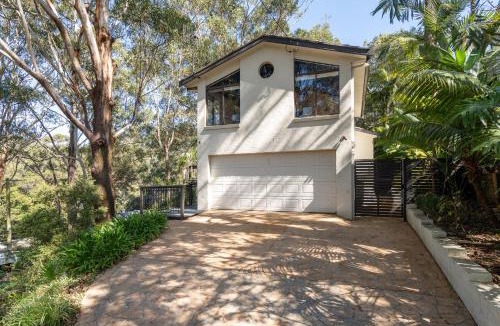 Avoca Beach House | Canto do Sol - 4BR Avoca Getaway
