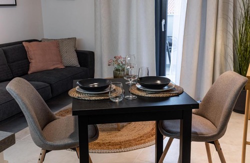 Xanthi Apartment | Canva Living