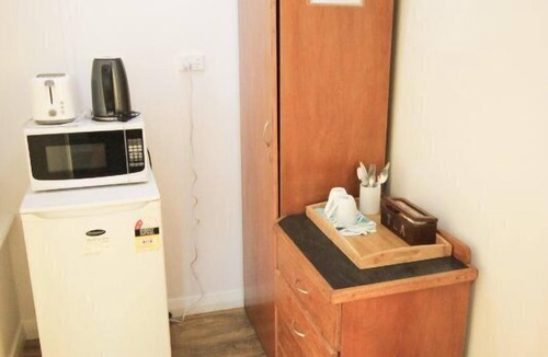 Cape Jervis Hotel | Cape Jervis Accommodation & Caravan Park