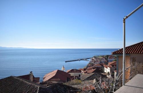 Mithimna House | Captain's View