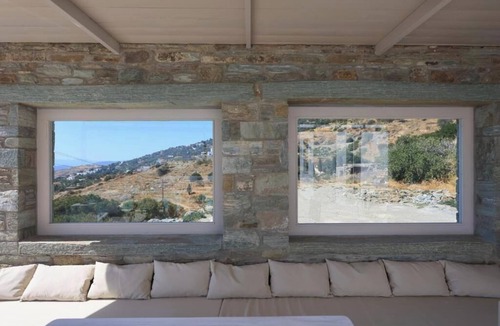 Gavrio House | Captains Villas & Suites