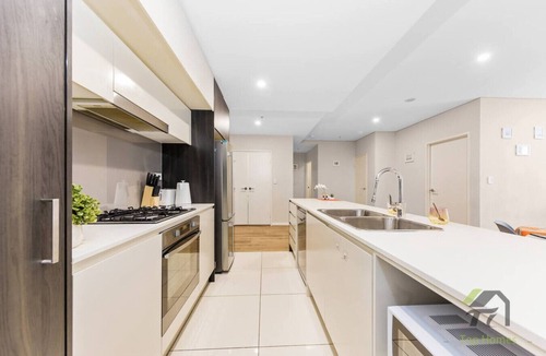 Carlingford Apartment | Carlingford two-bedroom two-bathroom apartment