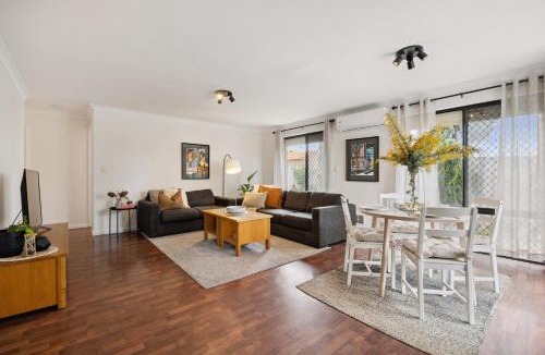 North Perth Apartment | CARR6 - Carrington Retreat
