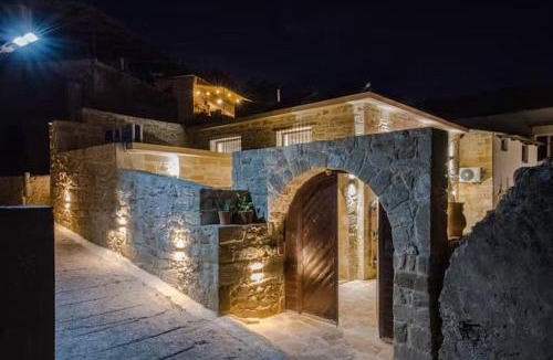 Topolia House | Casa Daria