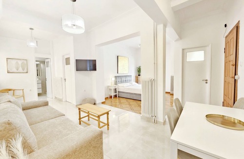 Platia Viktorias Apartment | Casa Divas Rituals Suites