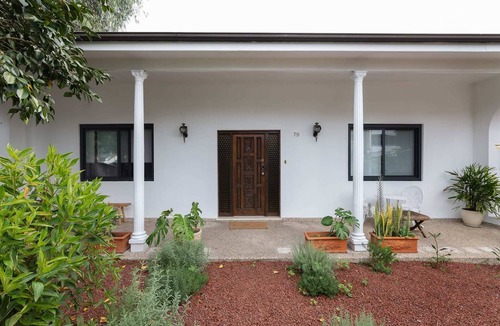 Arncliffe House | 'Casa Martin' - Light-Filled Arncliffe Haven
