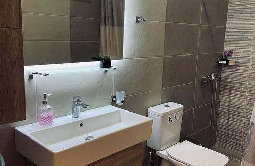 Kremasti Apartment | 𝐂𝐚𝐬𝐚 𝐓𝐞𝐫𝐫𝐚 -A cozy new apartment with a Mediterranean vibe Kremasti