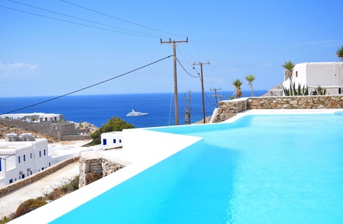 Elia Apartment | Cavo Blue Villas Family villa with shared pool
