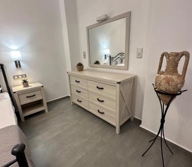 Aperathos Apartment | Central & Cozy of Apeiranthos