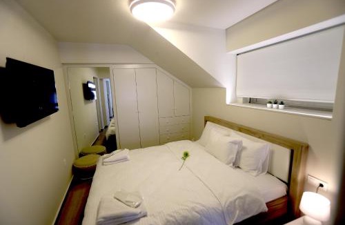 Chios Town Apartment | Central Luxury Flat 1