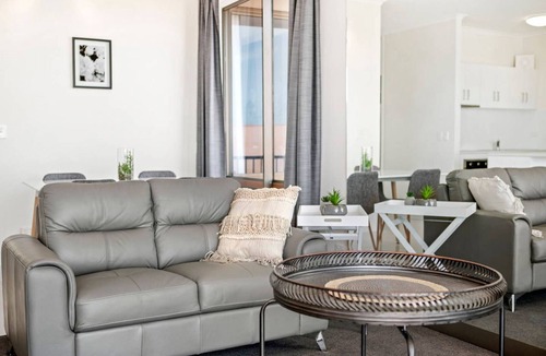 Airlie Beach Apartment | ❤️CENTRAL OCEAN VIEW ❤️ POOL/SPA❤️WI FI❤️