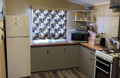 Geraldton House | Central retreat on Shenton, internet