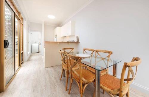 Albury House | Central Style at the Gardens